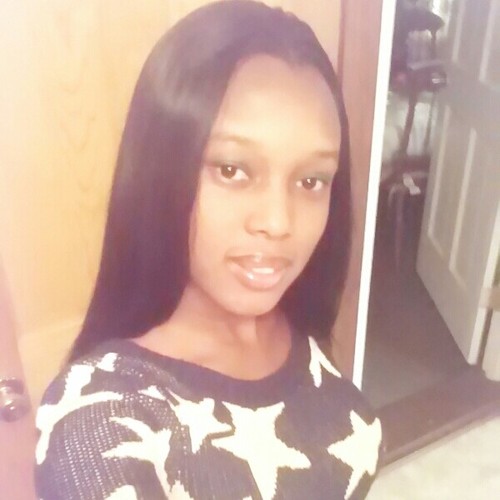 Money me love and me like it**Live and enjoy life muahhh »» While you hating on me lm at the bank cashing checks ;p #teampopcaan, FOLLOW ME I FOLLOW BACK!!