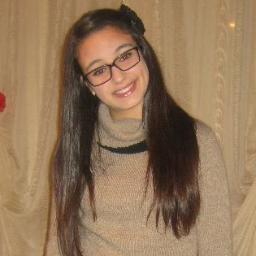 Sou uma amiga fiel,pode contar sempre comigo! Sou legal com as pessoas q me respeitam..Ao contrário put's rsrs :) Me segue q sigo de volta :3