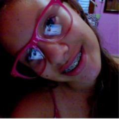 Paixões: RBR ♥ / Icarly ♥ / Chocolate ♥
Boa páscoa a todos :)) / Good Easter to all :))
Bjuuus a toodos =*
