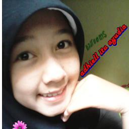 ayudia lestari, bandung 31-12-1994, stikes aisyiyah bandung, prodi DIII kebidanan, work in purna paduan suara kabupaten bandung.mention buat yang minta follback