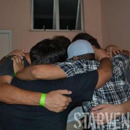 Banda formada por: @phaelstarven,@jvt_starven,@tavarestarven,@nandostv e Leandro de Castro.