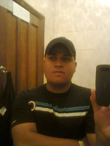 Nunca é demasiado tarde para ser aquilo que sempre se quis ser.
