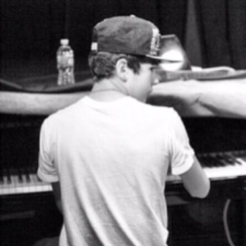 Imperfection is beauty, madness is genius and its better to be absolutely ridiculous than absolutely boring. { Proud mahomie }