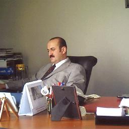 Hayatın  Tatları :Futbolda Beşiktaş,Hayatta Sağlık,Sevgide Güven,Susuz Rakı,Dostlar ve  Önemlisi Aile