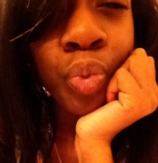 : It Seems Uu Are A Liddle Lost , FOLLOW MEE , & I'll Show Uu Thee WAYYY. ( P.S.  I'll Follow Bacc  )