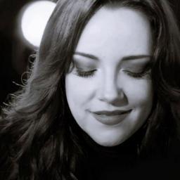 eu sou muito simples gosto de faz novo amigos muito carinho as pessoa gosto de curti a viva sem linite esta sou eu muito fãs da Ana carolina .