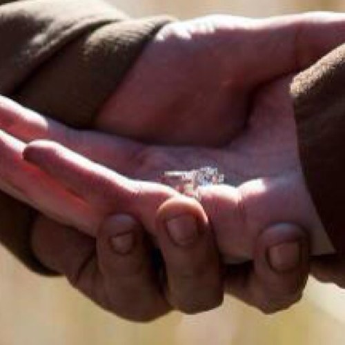 maggies_ring's profile picture. the first ring account and the only one im pretty sure