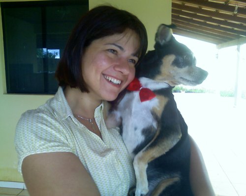 GouveaTaise's profile picture. Temos todo o tempo do mundo.