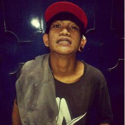 BERTAHAN & MELAWAN