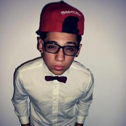 Pogiyow's profile picture. fuck you