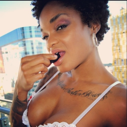 Hi guys! I'm Cierra. I'm 23 years old and I model. I am a wife and a mother. Devon Anthony is my husband and Deon Anthony is my precious son. Love Live Life
