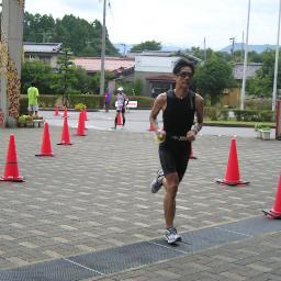 趣味：マラソン、自転車 仕事：化学・電子材料関係 近況：夏は自転車、冬はマラソンメインで活動してます 同じ趣味カテゴリーの人フォロー(無言失礼します)/フォロバします PB:10km 37m05s hf 1h20m22s フル2h49m29s