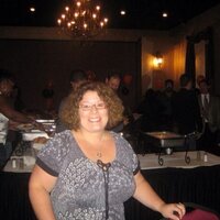 Marie Garza (@mariehammer) Twitter profile photo