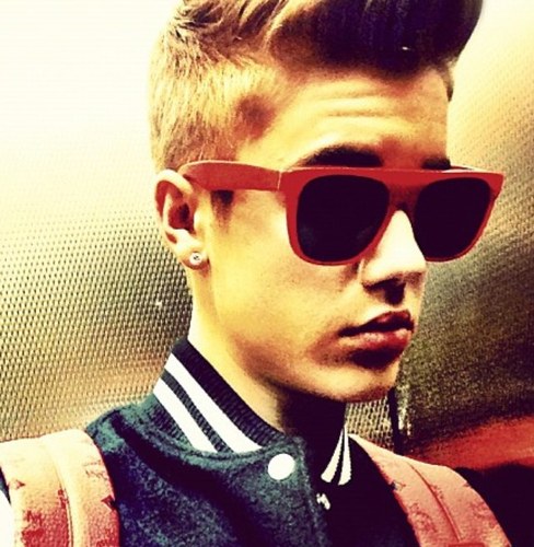 Justin is beautiful, he's cute, he's funny he's so hot...He's perfect ;)                     Follow back;)