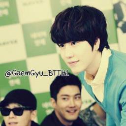 ผม โจว คยูฮยอน(บอท)ครับ :] เป็นมักเน่(ที่แอบ)โรคจิต น่ารัก แบ๊ว กวน รั่วนิดๆ ถ้ายังไงก็เข้ามาคุยกับผมเยอะๆนะครับ แล้วคุณจะรู้จักตัวผมมากขึ้น..