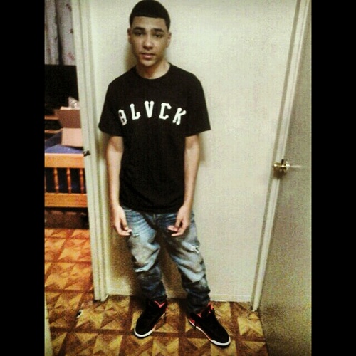 NoellyBeatz's profile picture. Young Producer , New To This Twitter Shit Show Me Love !
#IFOLLOWBACK

CLICK HERE FOR BEATS ! http://t.co/S99jKwMoAW