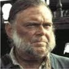 Trabaje para James Norringon, pero ahora soy la mano derecha del Capitan Jack Sparrow. #SPDCF