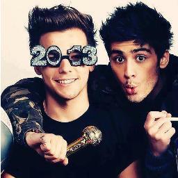I love One direction 
One Direction is my life
And i Am directioner and muslim with pride