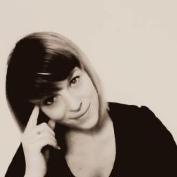 Mom,Founder of http://t.co/zzWXugNScr & http://t.co/jVbtRUztEJ.Minimalist|Photographer|Writer|Nutrition and Health Nut|Marketing Maniac| http://t.co/V0RFdCBsrL