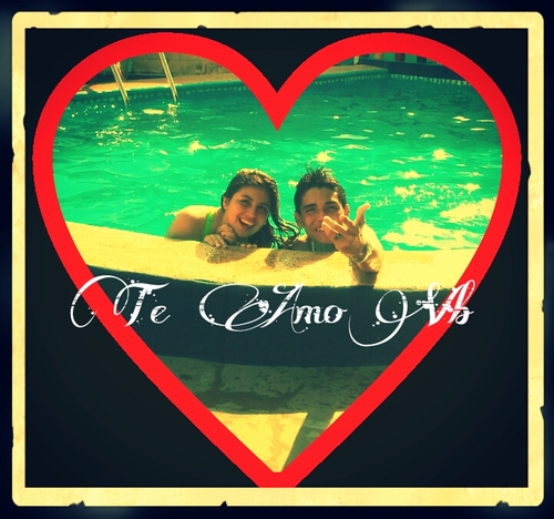 Te amo mucho Bbe;) B&:Tu novia