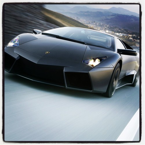 JonasCR71's profile picture. ...