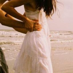 Mieux vaut mourir incompris, que passer sa vie a s'expliquer.
Qui m'aime me suive.