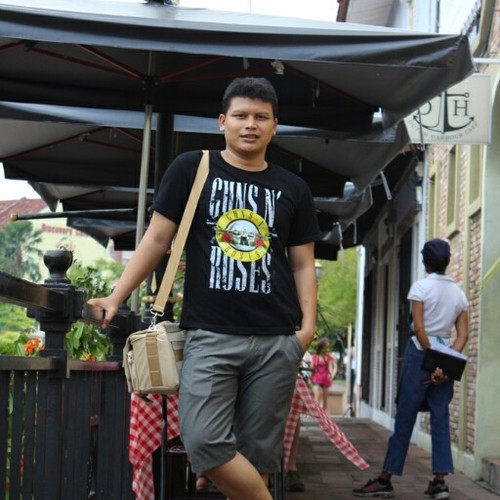 adonxx's profile picture. solitaire