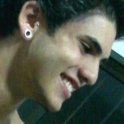 Estudante de Educação Fisíca e Safado