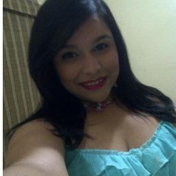 soy una chica.. Alegre, Simpatiica, Divertiidaa, Odiosa cuando lo tengo que ser jeje.. Pero muii tratablee...=D