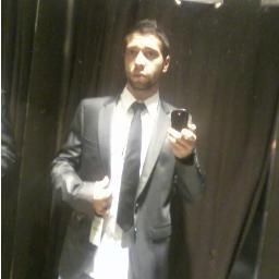 Licenciado en Sociología. Sociólogo en potencia. Cinéfilo y nostálgico crónico. Lo siento. Soy demasiado real para tu mundo tan perfecto