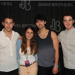 Mmariulaand's profile picture. Daydreamer. Happy girls are the prettiest. So young and still so free. Life without music would be a mistake.