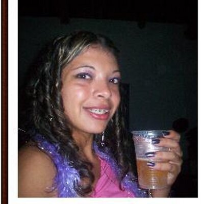 Profile Picture of Vanessaguedes (@_vanessa_guedes) on Twitter