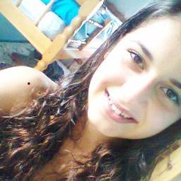 Eu sou um@ pequen@ m&io doida m@is abençooada por DEUS!!! Gosto de &st@r convers@ndo todo o tempo!! e &u sou &u!!! kkk vai questionar???????