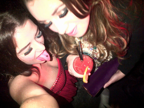 LeahCwX's profile picture. 