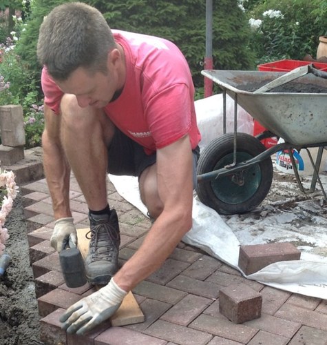 landscape gardener
