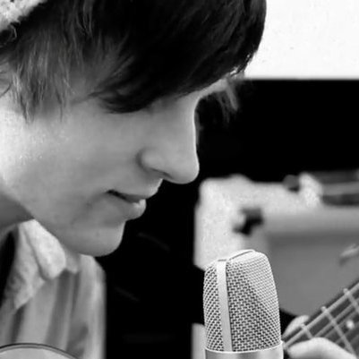 RavenclawJeremy's profile picture. I'm Jeremy, Sixth year Ravenclaw. Bi-Sexual. I've started to believe my own lies. [Multi-HP-RP] 18+ at times.