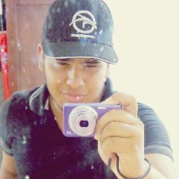 sou uma pessoa que gosto de tudo e de todos que mim cercam... ou nesse caso que mim seguem...    *~*