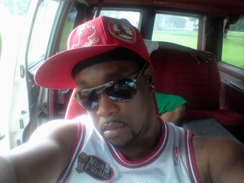 All bout the MoNay.....don't get it....plz ask