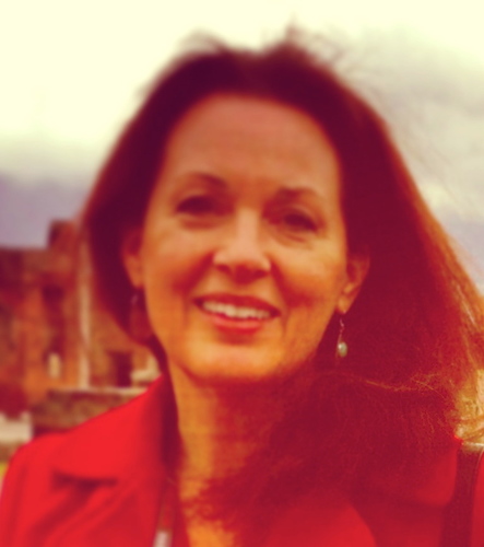 http://t.co/FF3nsMBIQT - Social Media Consultant, Artist, Runner, Trainer, Teacher, Traveler, Gluten Free!