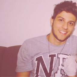 CFSophiaSampaio's profile picture. 