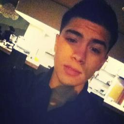 Deckor Mendoza
Mexicali B.C Mexico ♥

http://t.co/oHsi3RsBiq