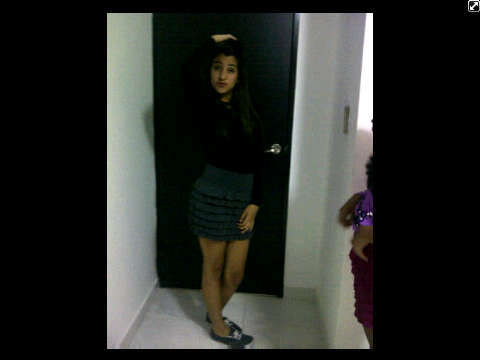 ScarletPixflow's profile picture. 