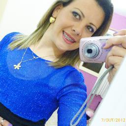 A vida é assim a gente só tem um objetivo, SER FELIZ !