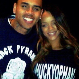 #TeamBreezy #RihannaNavy