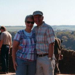 Married to Adrian, 3 married children and 7 grandchildren... I want to live to please the Eternal King.