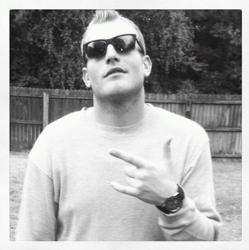 BeEasy_SoLoko's profile picture. Chill. Drink. Smoke. Make Music. #StayLiftedEnt