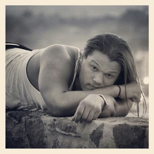 Ω G⭕️d the S⭕️n ω