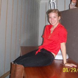 shaynapunim24's profile picture. 