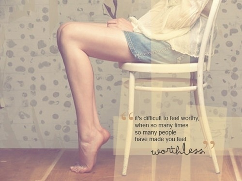 sliceandbake's profile picture. anorexia. depression. suicide. cutter. zoloft. whore. abused. used. worthless. lesbo. raped. damaged. heartbroken. no ones. completely and totally alone.