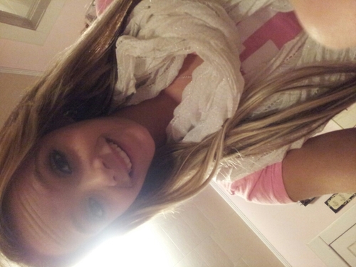 3 Loving life. I could give a fuck about my haters as long as my bitches love me. ;  Bestfriend,,Rachel Bucciarelli(: